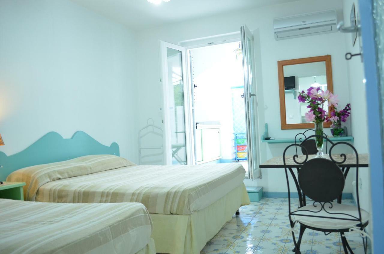 Villa La Gioiosa マラテーア エクステリア 写真